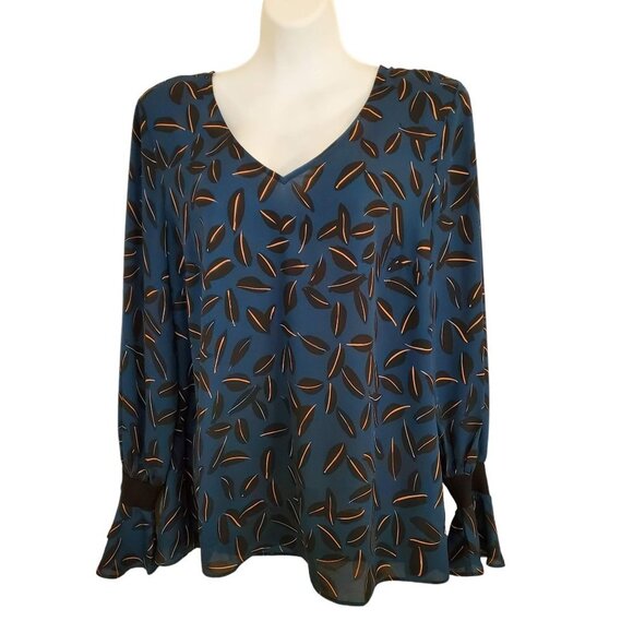 CAbi Tops - CAbi #3763 Shadow Leaf Blouse Size L EUC